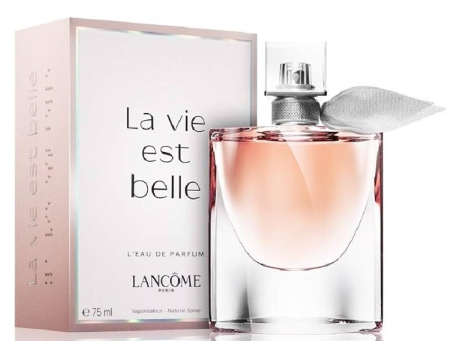 3 Parfums Carolina Herrera Good Girl, Lancôme La Vie Est Belle & Carolina Herrera 212 VIP Rosé (PAYEZ 1 OBTENEZ 3)